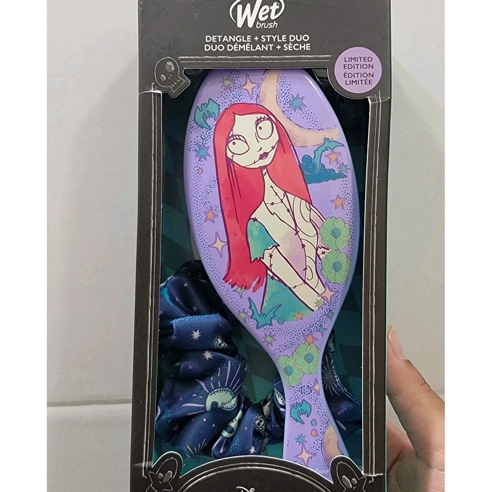 Sally The Nightmare Before Christmas Wet Hair Brush‎ + Scrunchy Set Limited Edit